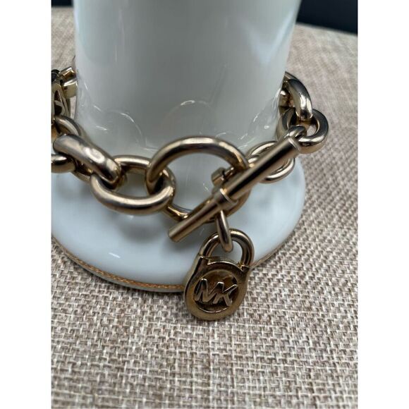 Michael Kors Gold-Tone Chunky Link Logo Bracelet  Unisex - Picture 5 of 7